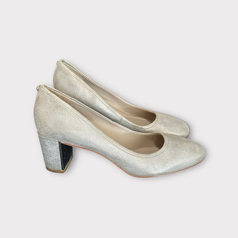 Donald J. Pliner Silver Heels Elegant Design - Picture 4 of 9